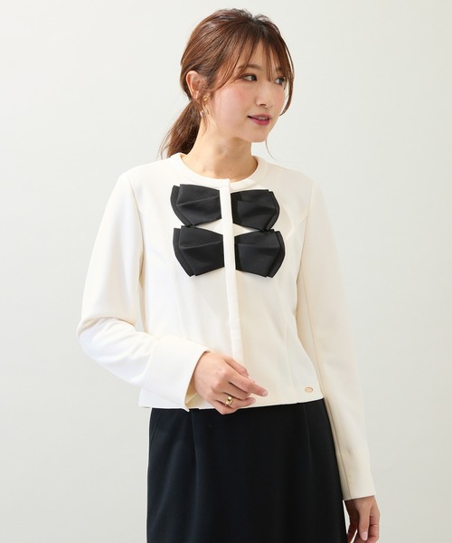 Rose Tiara(ローズティアラ)の「【UVカット】ダブルリボンジャケット(ノーカラージャケット・レディース・ブラック/オフホワイト/ブラウン・42/46/38/40)」の4枚目の写真