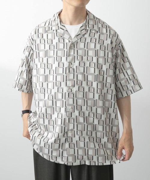 ITEMS URBANRESEARCH（アイテムズ アーバンリサーチ）の「ジオメトリックプリントオープンカラーシャツB（シャツ/ブラウス・メンズ・ブラック/ベージュ/ネイビー・LARGE/MEDIUM）」の9枚目の写真