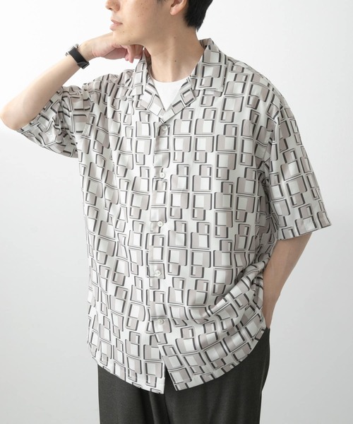 ITEMS URBANRESEARCH（アイテムズ アーバンリサーチ）の「ジオメトリックプリントオープンカラーシャツB（シャツ/ブラウス・メンズ・ブラック/ベージュ/ネイビー・LARGE/MEDIUM）」の11枚目の写真