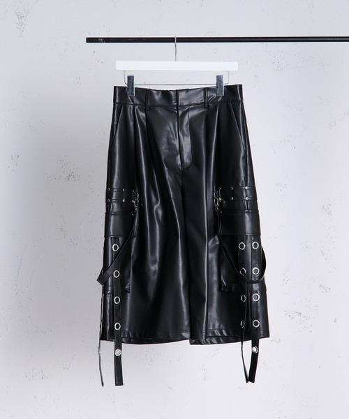 狐独(コドク)の「ハトメコードレザーカーゴパンツ(カーゴパンツ・メンズ・ブラック・LARGE/MEDIUM/SMALL)」の9枚目の写真