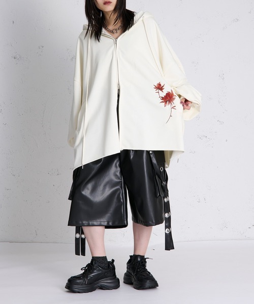 狐独(コドク)の「ハトメコードレザーカーゴパンツ(カーゴパンツ・メンズ・ブラック・LARGE/MEDIUM/SMALL)」の3枚目の写真