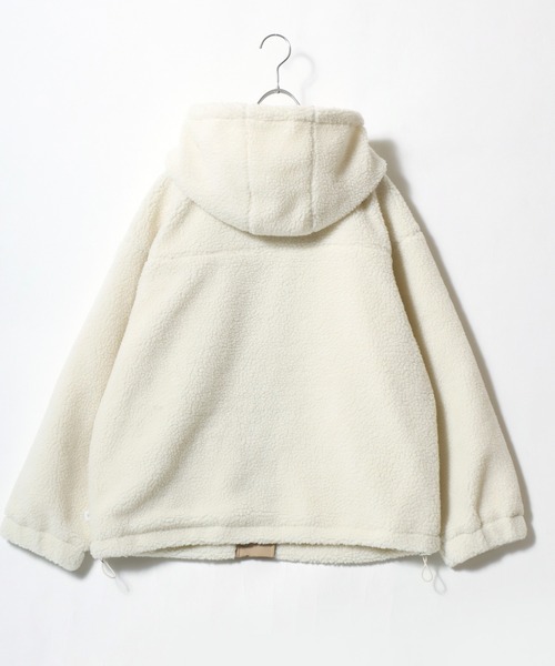 CONVERSE(コンバース)の「CONVERSE white(コンバース ホワイト)ボアフリース スタンドネックフードブルゾンジャケット レディース(ブルゾン・レディース・ピンク/アイボリー/ブラック/モカ・L/M)」の7枚目の写真