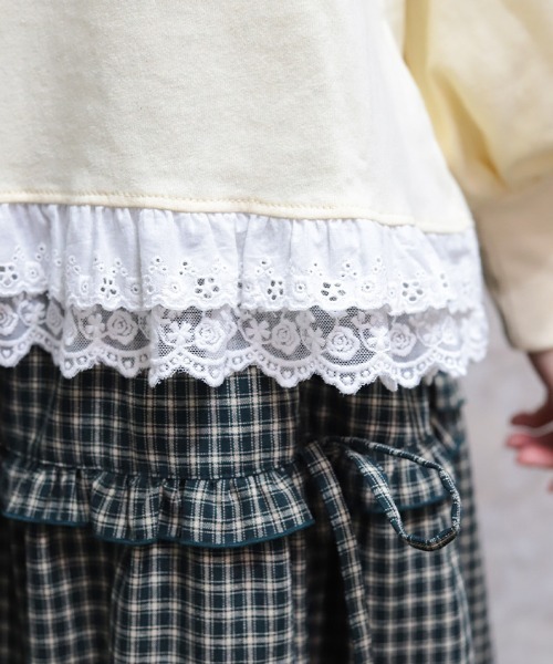 axes femme POETIQUE（アクシーズファムポエティック）の「くまボア刺繍裾レースＴシャツ（Tシャツ/カットソー・レディース・イエロー/サックスブルー/ワイン・MEDIUM）」の10枚目の写真