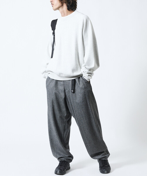 FREAK'S STORE(フリークスストア)の「限定展開 ワイドシルエット ウールライク クライミングパンツ/ワイドスラックス(その他パンツ・メンズ・ベージュ/ブラウン/チャコールグレー/ブラック・LARGE/MEDIUM/SMALL)」の21枚目の写真
