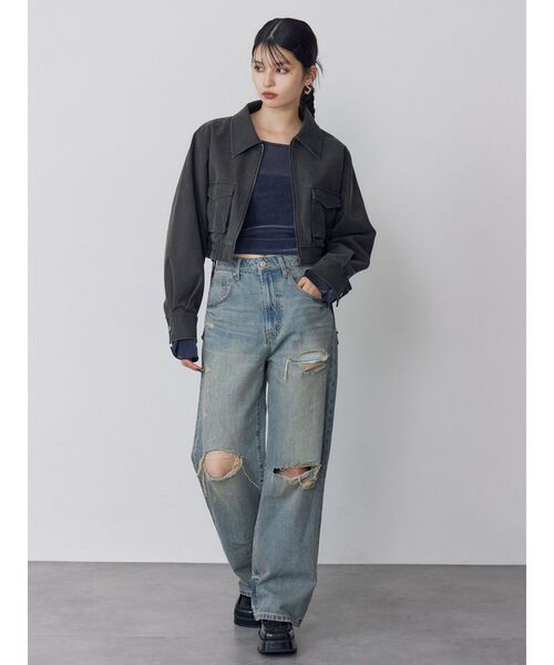 MURUA（ムルーア）の「グリンプスダメージデニム（デニムパンツ・レディース・ブルー・2/1）」の18枚目の写真