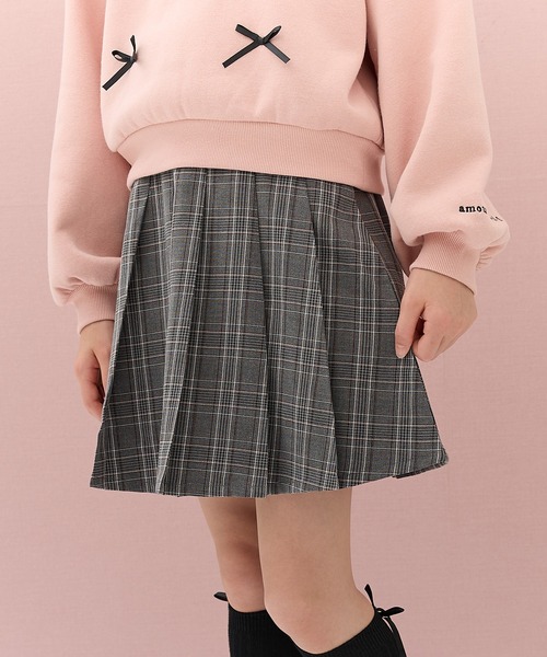 Amourire girl（アムリールガール）の「インパンツ付 チェックプリーツミニスカート（スカート・キッズ・ブラック/ブラウン・140cm/150cm/160cm/130cm）」の4枚目の写真