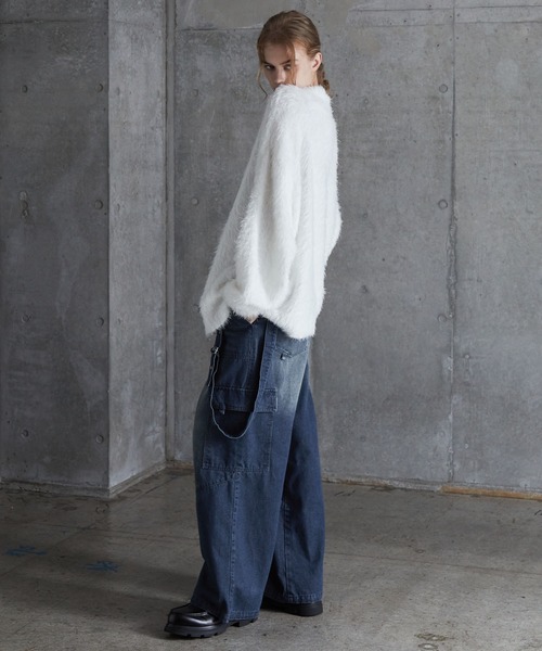 SERACE(セラス)の「【SERACE】Loose wide feather yarn volume Knit / ルーズワイドフェザーヤーンボリュームニット(ニット/セーター・メンズ・ブラック×ホワイト/ホワイト/ブラック・L/M/S)」の15枚目の写真
