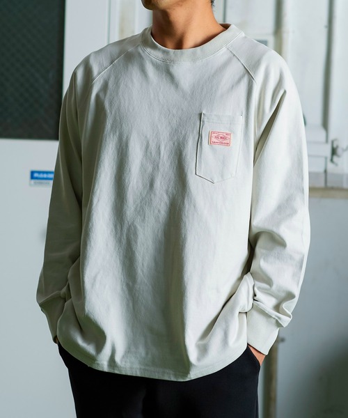 BIG MIKE(ビッグマイク)の「BIG MIKE 10オンス スリー ポケット L/S TEE(Tシャツ/カットソー・メンズ・アッシュグレー/モスグリーン/スミクロ・X-LARGE/MEDIUM/LARGE)」の2枚目の写真