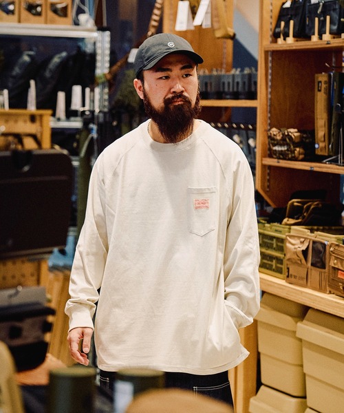 BIG MIKE(ビッグマイク)の「BIG MIKE 10オンス スリー ポケット L/S TEE(Tシャツ/カットソー・メンズ・アッシュグレー/モスグリーン/スミクロ・X-LARGE/MEDIUM/LARGE)」の5枚目の写真