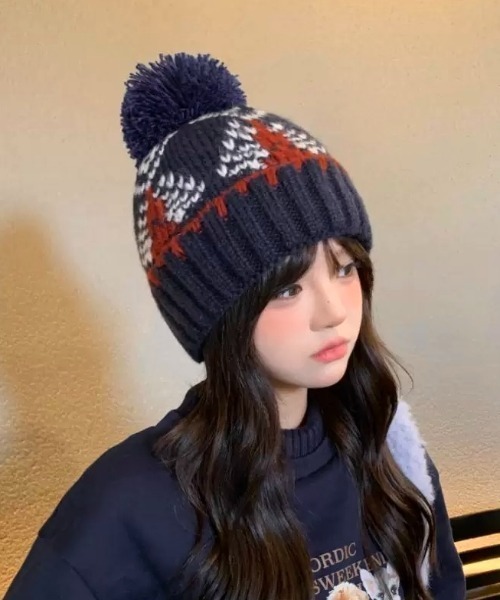 セール】【秋冬新作】ポンポン付きノルディック柄ニット帽（ニット