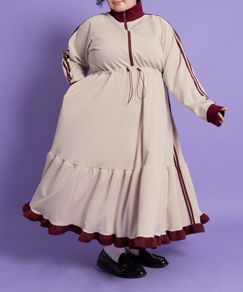 PUNYUS（プニュズ）の「フリルジャージワンピース（ワンピース・レディース・ネイビー/ベージュ・1/2/3/4）」の15枚目の写真