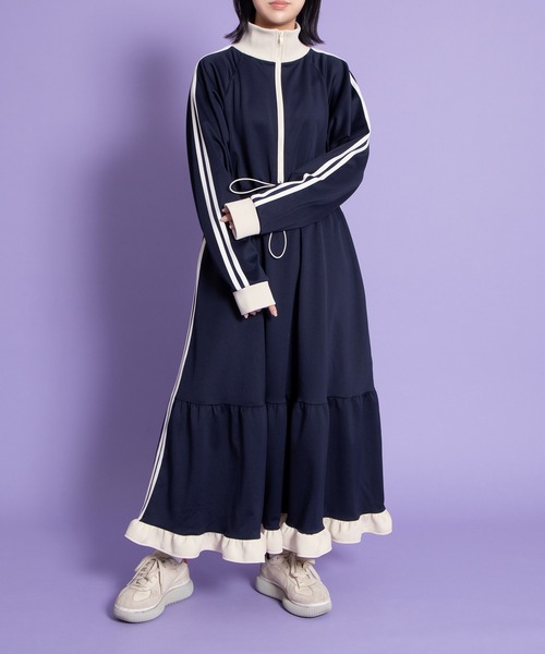 PUNYUS（プニュズ）の「フリルジャージワンピース（ワンピース・レディース・ネイビー/ベージュ・1/2/3/4）」の12枚目の写真