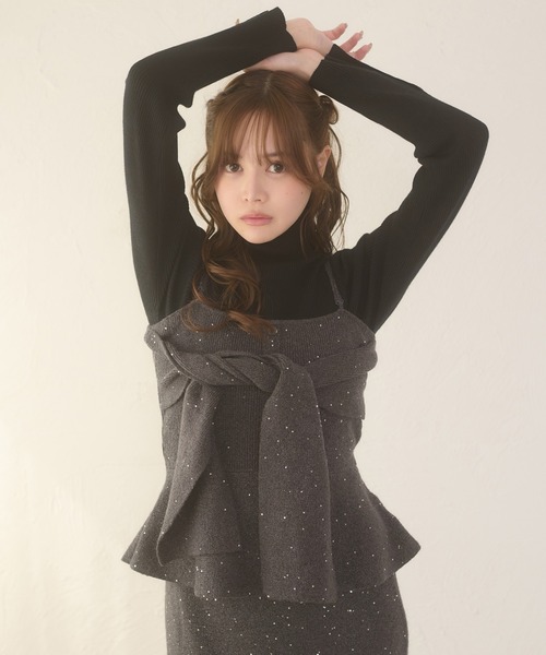 Ambre Neige(アンブルネージュ)の「sequins knit bustier / スパンコールニットビスチェ(ニット/セーター・レディース・チャコールグレー/ナチュラル・FREE)」の1枚目の写真