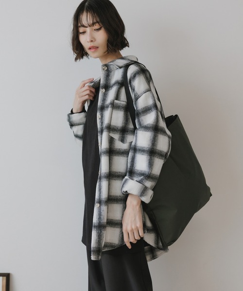 AO2（アオズ）の「起毛オンブレチェックシャツ（シャツ/ブラウス・レディース・イエロー/ネイビー/ホワイト/レッド/グリーン・FREE）」の9枚目の写真