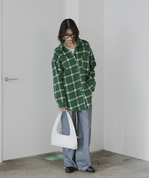 AO2（アオズ）の「起毛オンブレチェックシャツ（シャツ/ブラウス・レディース・イエロー/ネイビー/ホワイト/レッド/グリーン・FREE）」の17枚目の写真