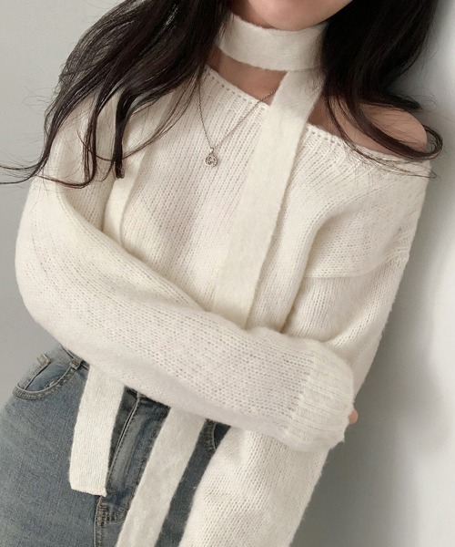 ReRe(リリ)の「リボンタイ付きオフショル風ニットトップス(ニット/セーター・レディース・グレー/グレイッシュベージュ/ホワイト・FREE)」の11枚目の写真
