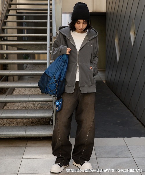 MONO-MART（モノマート）の「【ブルーロック】別注 ポーチ付き ドローコード ナップサック（バックパック/リュック・レディース・ブラック/ブルー/グレー・FREE）」の17枚目の写真