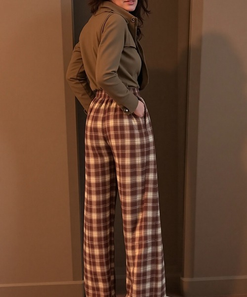 cammie(キャミー)の「チェック柄ゆるパンツ(その他パンツ・レディース・ワイン/ブルー・M/L)」の7枚目の写真