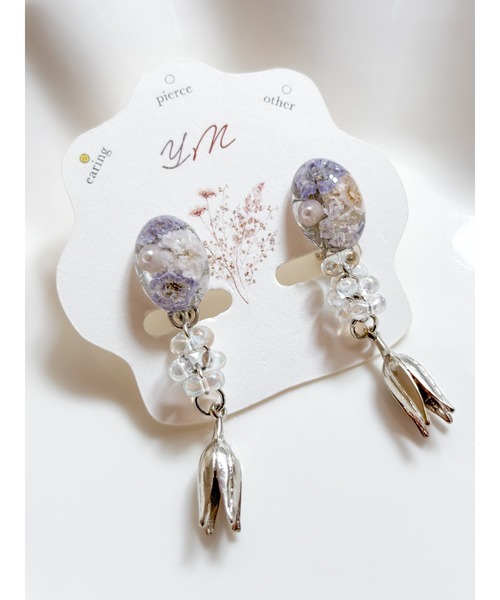 tone（トーン）の「【YM】チューリップチャーム×かすみ草　ニッケルフリーイヤリング（MA）（イヤリング・レディース・ブルー/シルバー/ホワイト/ピンク/オレンジ/ゴールド・FREE）」の5枚目の写真