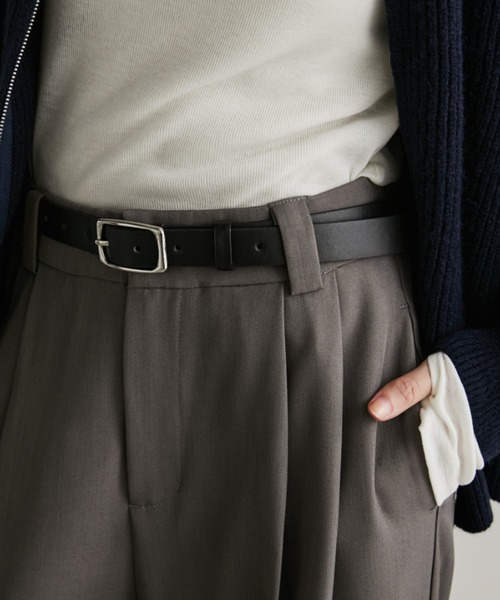 Auntie Rosa Holiday（アンティローザホリデー）の「レクタングルバックルベルト（ベルト・レディース・ブラック・FREE）」の2枚目の写真