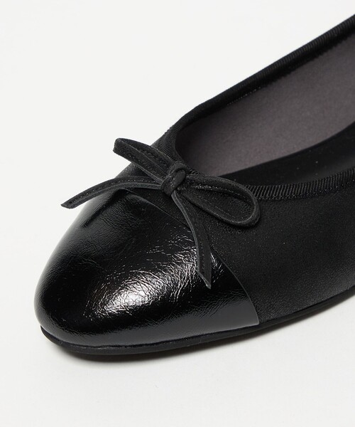 green label relaxing(グリーンレーベルリラクシング)の「ラウンド バレエシューズ / フラットシューズ(その他シューズ・レディース・その他1/シルバー/ブラック・25cm/24.5cm/24cm/23.5cm/23cm/22.5cm)」の9枚目の写真