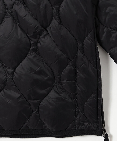 FREAK'S STORE(フリークスストア)の「限定展開 TAION/タイオン ミリタリー Vネック ジップ ダウンジャケット / TAION-104ALSZML-1(ダウンジャケット/コート・メンズ・ブラック/オリーブ・MEDIUM/X-LARGE/SMALL/LARGE)」の8枚目の写真