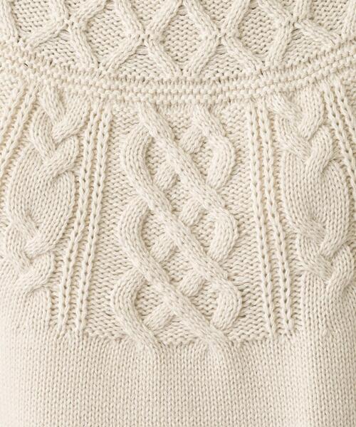 Dessin（デッサン）の「【着映え/洗える】求心ケーブル編みハイネックニット（ニット/セーター・レディース・アイボリー/ライトグレー/ワインレッド/ネイビー・00/01/02/03）」の8枚目の写真