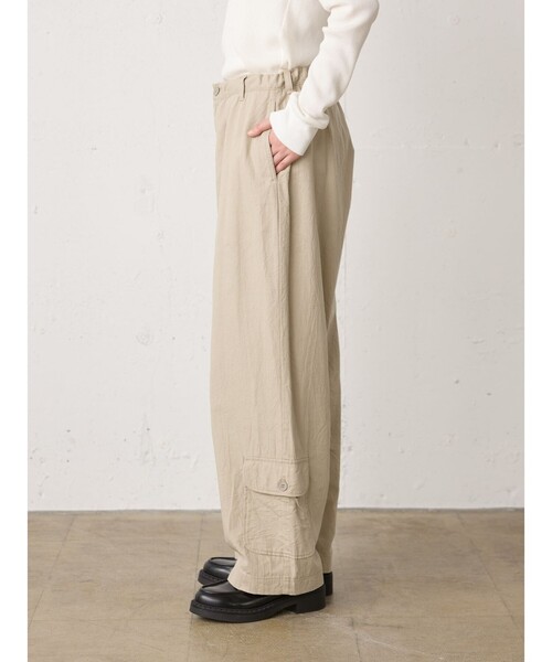 MidiUmi（ミディウミ）の「MidiUmi マルチポケットワークパンツ（その他パンツ・レディース・チャコールグレー/ベージュ・FREE）」の11枚目の写真