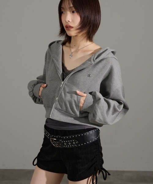 apres jour mignon（アプレジュールミニョン）の「【セットアップ着用可能】キラキラポンチパーカー（パーカー・レディース・ブラック/チャコールグレー/ネイビー/オフホワイト/杢グレー・SMALL/LARGE）」の16枚目の写真