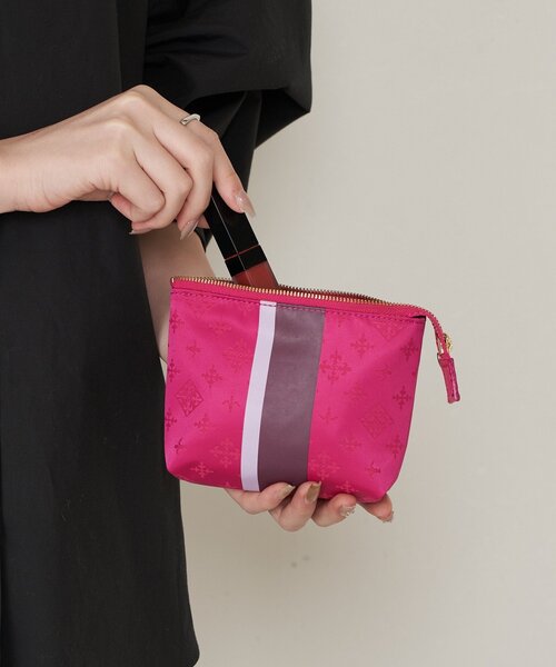 russet（ラシット）の「ラインプリントポーチ S（その他小物・レディース・キナリ/レッド/サックスブルー/ブラウン系その他/ブルー/アイボリー/ピンク/ネイビー・FREE）」の7枚目の写真