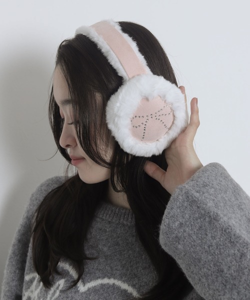 WEGO(ウィゴー)の「WEGO/リボンラインストーンファーイヤーマフ(イヤーマフ・レディース・その他1/サックスブルー/ライトベージュ/ライトピンク・FREE)」の4枚目の写真