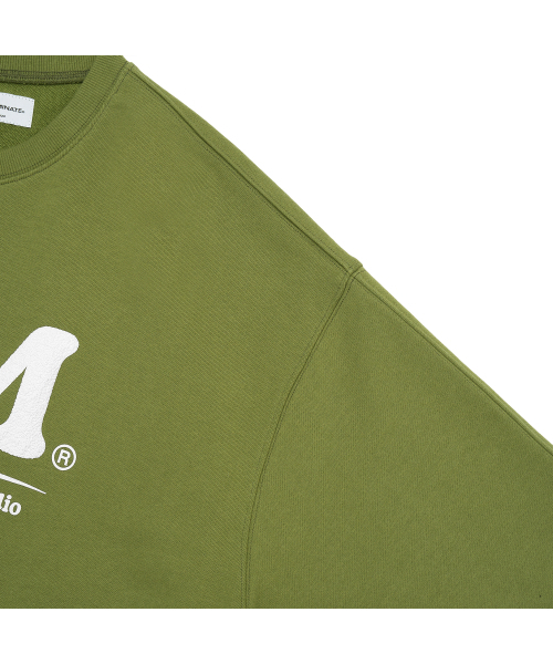 F.ILLUMINATE（フィルミネイト）の「FLM ボールドロゴ スウェットシャツ - オリーブ（スウェット・レディース・その他・LARGE/SMALL/MEDIUM）」の9枚目の写真