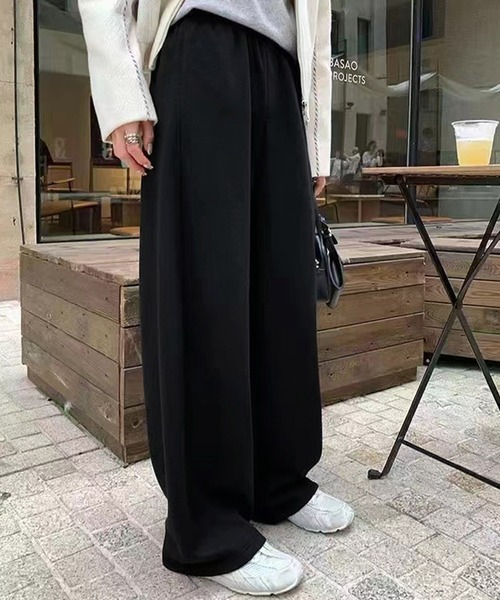 LOWO(ロワ)の「スウェット カーブパンツ 冬 レディース 秋冬 ウエストゴム(スウェットパンツ・レディース・チャコールグレー/グレー/ブラック・L/M)」の2枚目の写真