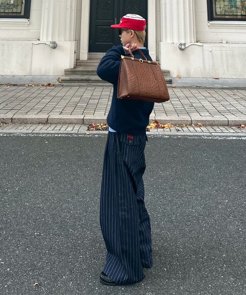 UNDERSTATEMENTs(アンダーステイトメント)の「【ユニセックス】缶バッチ付きスキッパーニットポロ(ニット/セーター・メンズ・グレー/ライトブルー/ネイビー・MEDIUM/LARGE)」の18枚目の写真