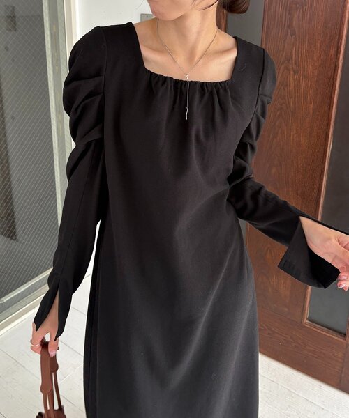 CAPRICIEUX LE'MAGE(カプリシューレマージュ)の「スクエアパフワンピース(ワンピース・レディース・ブラック/グレイッシュベージュ/ホワイト系その他・FREE/PS)」の12枚目の写真