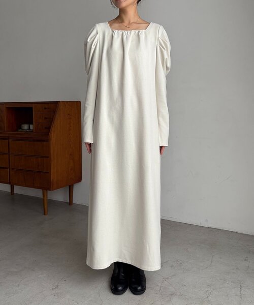 CAPRICIEUX LE'MAGE(カプリシューレマージュ)の「スクエアパフワンピース(ワンピース・レディース・ブラック/グレイッシュベージュ/ホワイト系その他・FREE/PS)」の18枚目の写真