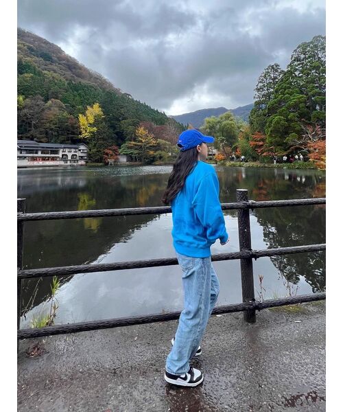 SIYAZU（シヤジュ）の「SITP5042 Foxhound Sweat shirt_Bright blue（スウェット・レディース・ライトブルー・FREE）」の2枚目の写真