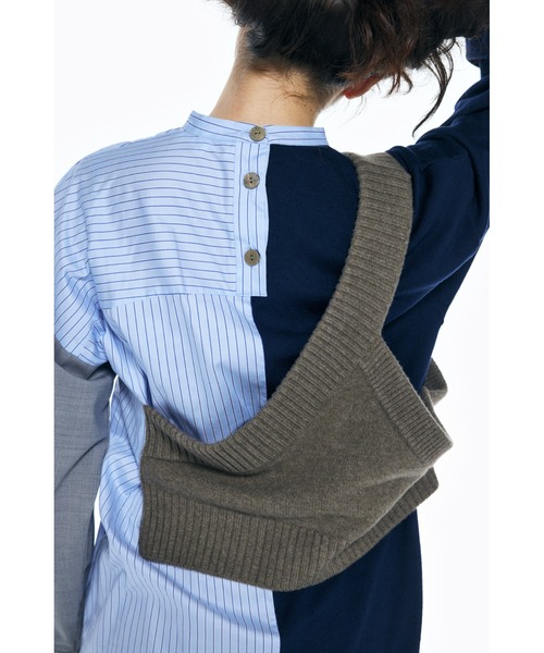 ENFOLD(エンフォルド)の「Knit コンビプルオーバー(ニット/セーター・レディース・ベージュ系その他/ダークネイビー・38)」の6枚目の写真