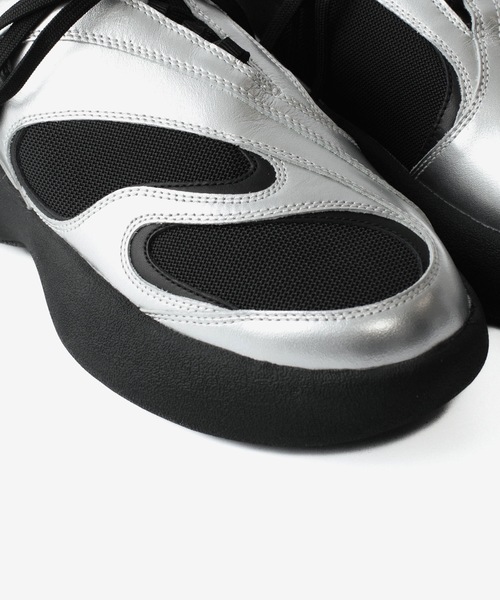 VEIN （ヴェイン）の「カウレザーブレース / COW LEATHER BRACE（スニーカー・メンズ・シルバー/ブラック・42/41/43）」の4枚目の写真