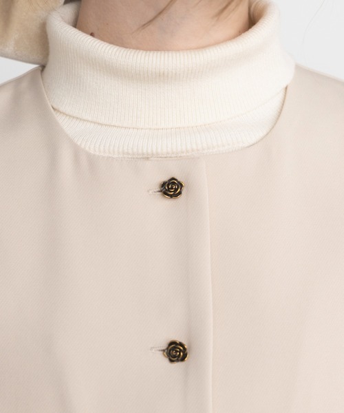 idem（イデム）の「peplum lady vest / ノースリーブペプラムベスト（ベスト・レディース・ベージュ/ブラック・FREE）」の17枚目の写真