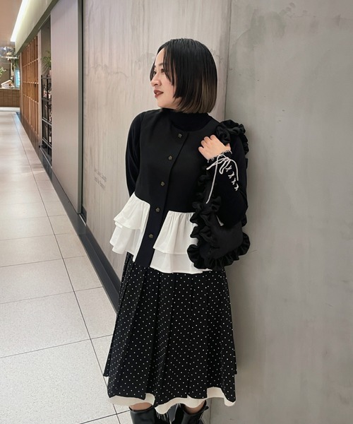 idem(イデム)の「peplum lady vest / ノースリーブペプラムベスト(ベスト・レディース・ベージュ/ブラック・FREE)」の17枚目の写真