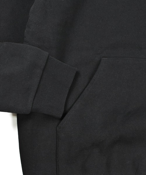 INDEPENDENT（インディペンデント）の「【PH3】【INDEPENDENT/インディペンデント】MAINSTREET 420gm PULLOVER HOOD IND420XD（パーカー・メンズ・ブラック・SMALL/MEDIUM）」の4枚目の写真