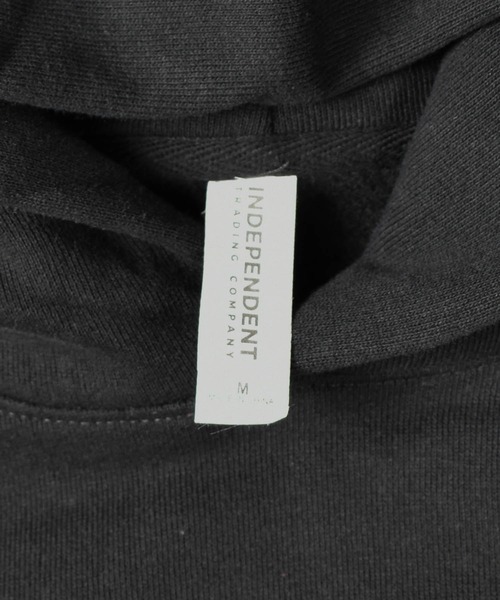 INDEPENDENT（インディペンデント）の「【PH3】【INDEPENDENT/インディペンデント】MAINSTREET 420gm PULLOVER HOOD IND420XD（パーカー・メンズ・ブラック・SMALL/MEDIUM）」の5枚目の写真