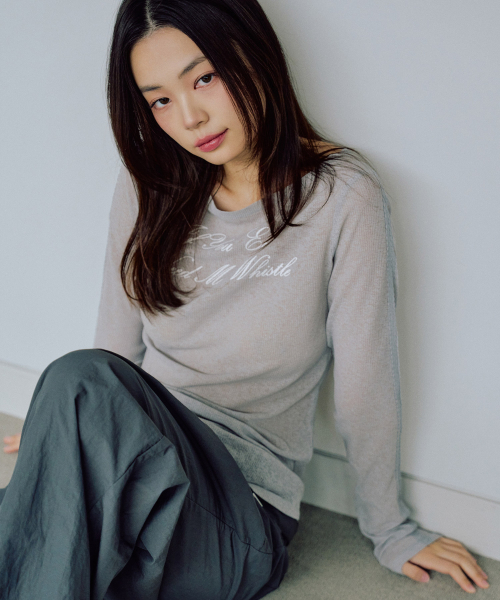 ZEROPLANET（ゼロプラネット）の「走ったシースルーロングスリーブ [GREY]（Tシャツ/カットソー・レディース・その他・FREE）」の4枚目の写真