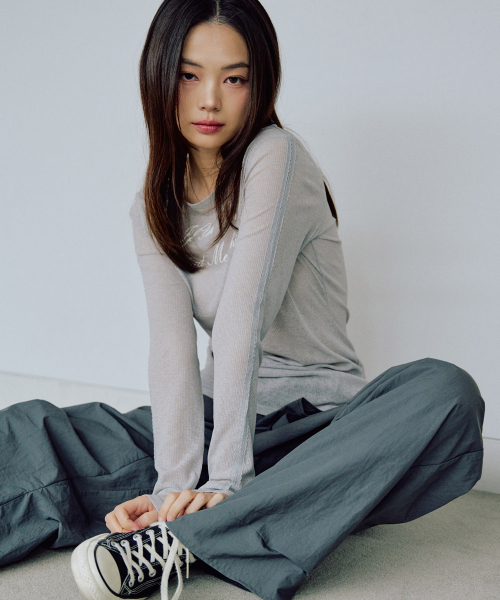 ZEROPLANET（ゼロプラネット）の「走ったシースルーロングスリーブ [GREY]（Tシャツ/カットソー・レディース・その他・FREE）」の2枚目の写真
