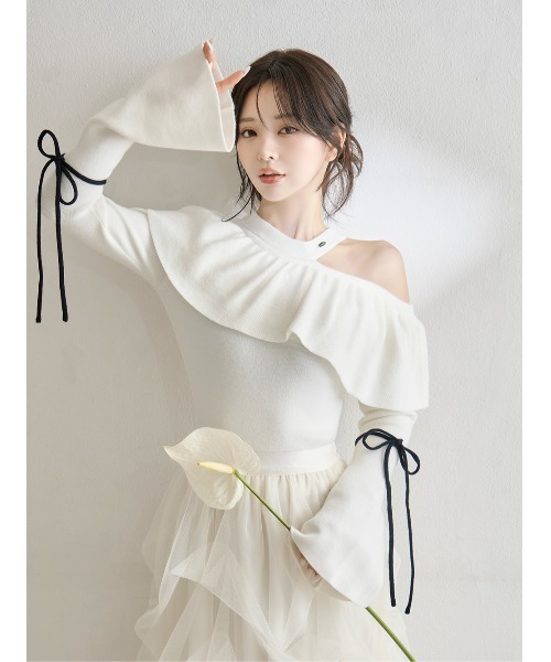 ベルスリーブフリルニットトップス（ニット/セーター）｜Darich