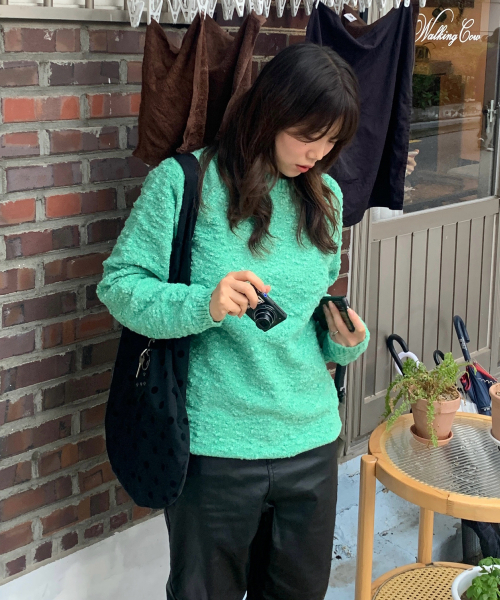BLOND9(ブロンドナイン)の「スノー レグラン ラウンド ニット_ミントグリーン(ニット/セーター・レディース・その他・LARGE/MEDIUM/X-LARGE)」の5枚目の写真