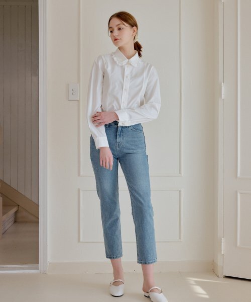 YUPPE(ヨッペ)の「GRAY STRAIGHT DENIM_GRAY(デニムパンツ・レディース・その他・SMALL/MEDIUM)」の3枚目の写真