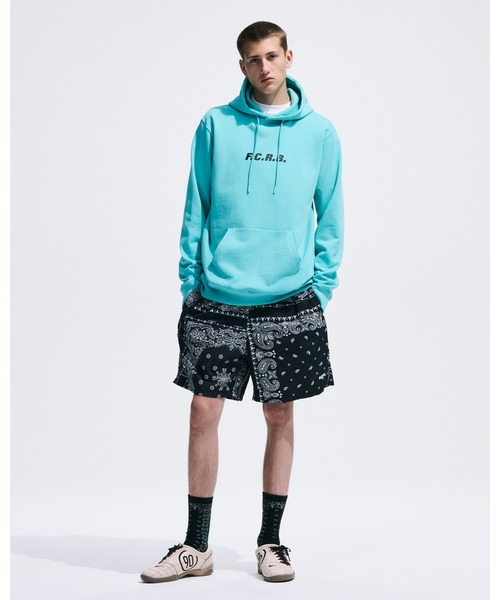 F.C.Real Bristol（エフシーレアルブリストル）の「STAFF SWEAT HOODIE（パーカー・メンズ・グレー/ブラック/ライトブルー・MEDIUM/LARGE/X-LARGE/SMALL）」の6枚目の写真