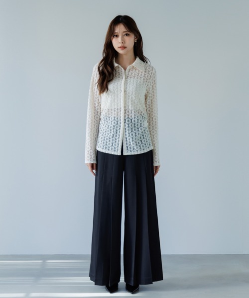 SENEE（セニー）の「high waist pleated slacks（ハイウエストプリーツスラックス）（スラックス・レディース・ベージュ/ブラック・MEDIUM/SMALL）」の4枚目の写真